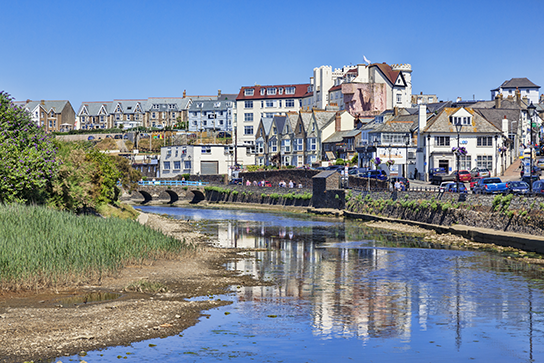 In der schönen Stadt Bude in Cornwall, England gibt es einige sensationelle Sehenswürdigkeiten