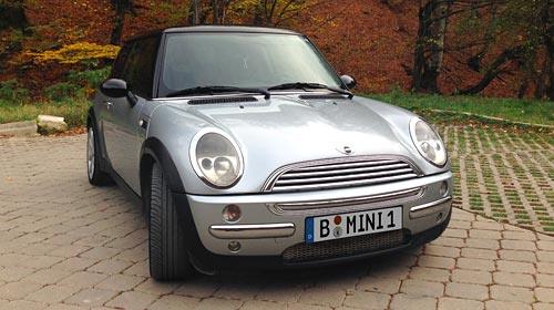 Mini Cooper Autohaus in Deutschland