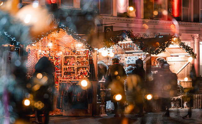 London, Bath und andere englische Städte bieten schöne Weihnachtsmärkte.