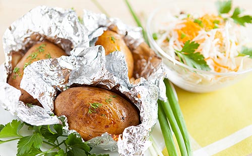 Jacket Potatoes sind Favoriten der englischen Küche: einfach und unkompliziert.