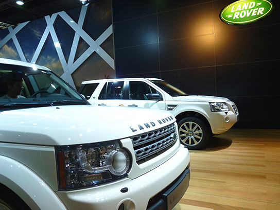 Die britische Automarke Landrover ist bekannt für Geländewagen und SUV-Fahrzeuge!