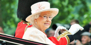 Britische Tradition verpflichtet